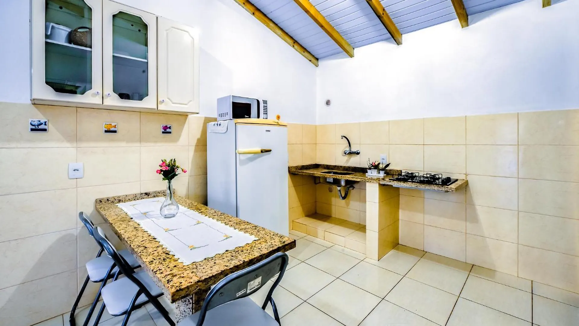Pousada Barra Da Ferrugem Garopaba Inn