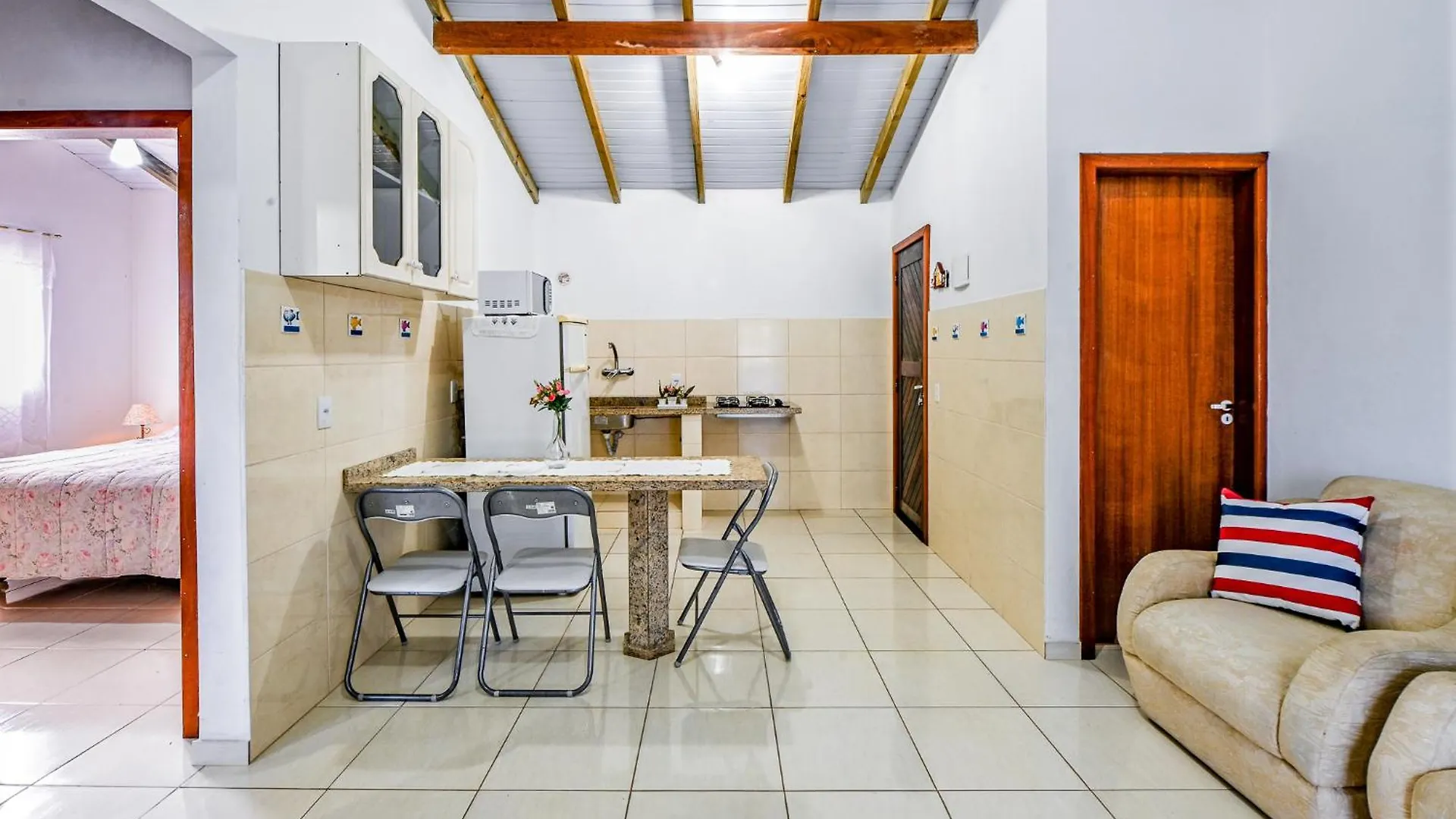 Pousada Barra Da Ferrugem Garopaba Inn